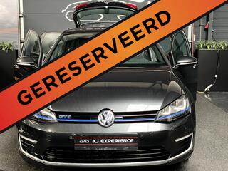 Volkswagen Golf VII