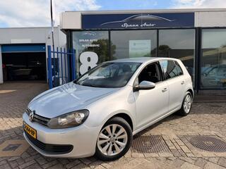 Volkswagen Golf VI