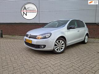 Volkswagen Golf VI