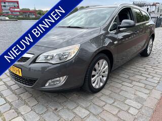 Opel Astra Sports Tourer (2010 - 2016)