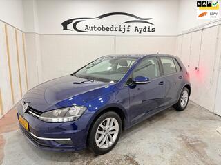 Volkswagen Golf VII