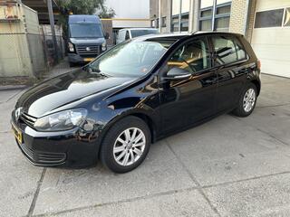 Volkswagen Golf VII
