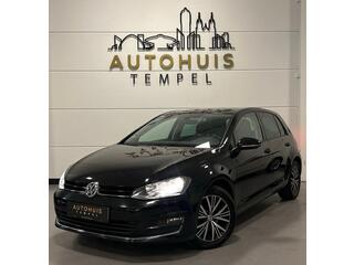 Volkswagen Golf VII