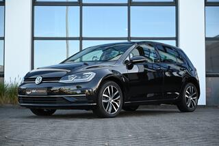 Volkswagen Golf VII