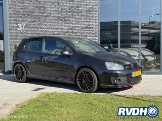 Volkswagen Golf V