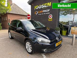Volkswagen Golf VII