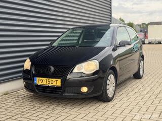 Volkswagen Polo (2002 - 2009)