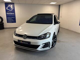 Volkswagen Golf VII