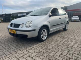 Volkswagen Polo (2002 - 2009)