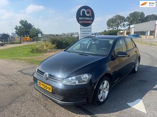Volkswagen Golf VII