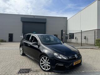 Volkswagen Golf VI