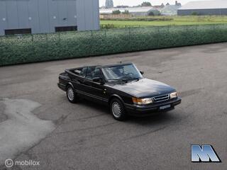 Saab 900