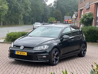 Volkswagen Golf VII