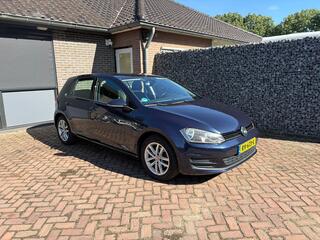 Volkswagen Golf VII