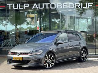 Volkswagen Golf VII