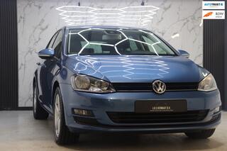 Volkswagen Golf VII