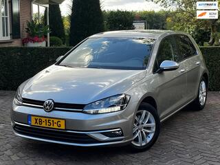 Volkswagen Golf VII