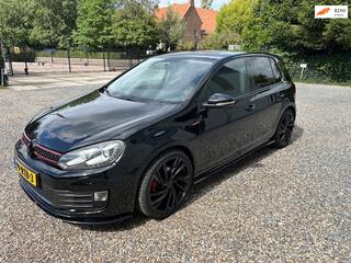 Volkswagen Golf VI