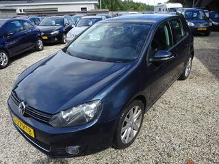 Volkswagen Golf VI