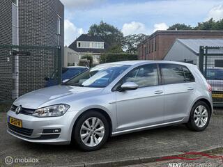 Volkswagen Golf VII