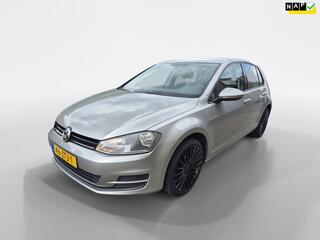 Volkswagen Golf VII