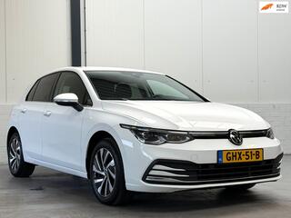 Volkswagen Golf VII