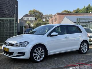 Volkswagen Golf VII