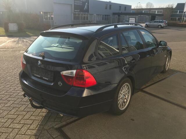 BMW 3-Serie 320d Edition [bj 2006] CLIMA/HALF LEER  EXPORT