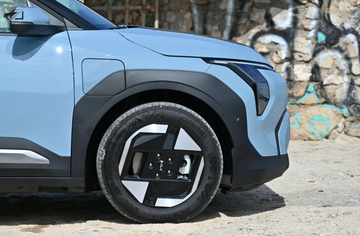 Autotest | Kia EV3 Nu ook voor de middenklasse