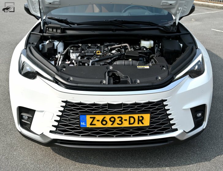 Autotest | Lexus LBX Premium op zakformaat
