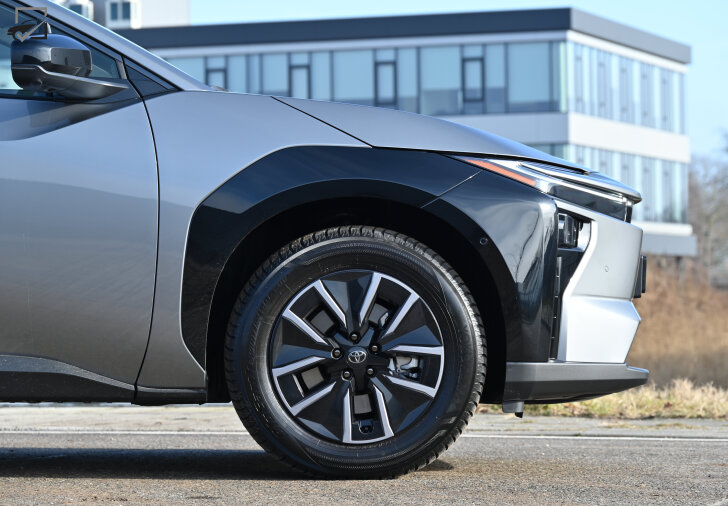 Autotest | Toyota bZ4X Balanceeract