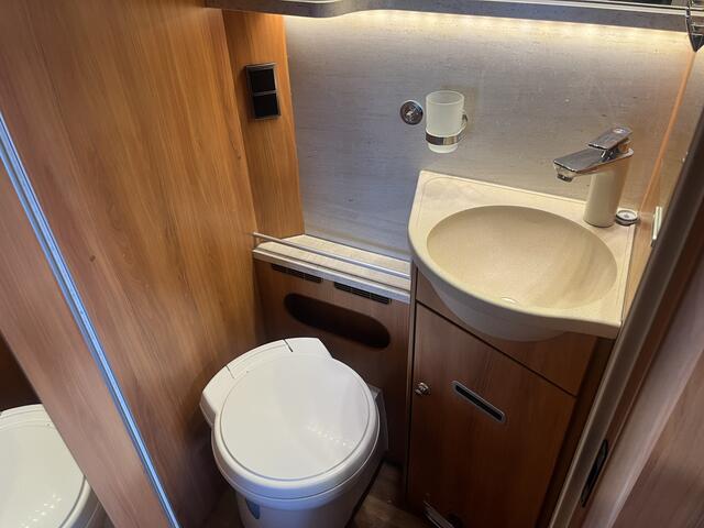 Hymer B 534DL 150pk Automaat DUO-Mobil met Ron