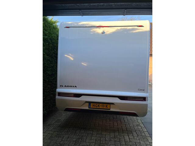 Adria Coral 650DL HALF INTEGRAAL 2025 