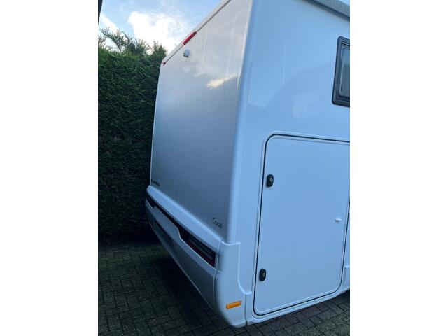 Adria Coral 650DL HALF INTEGRAAL 2025 
