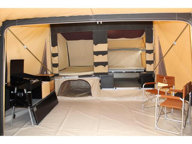 Overige Aart Kok Kavango Game Drive