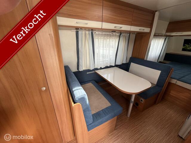 Weinsberg 500 XD Care-one Isabella voortent + Luif