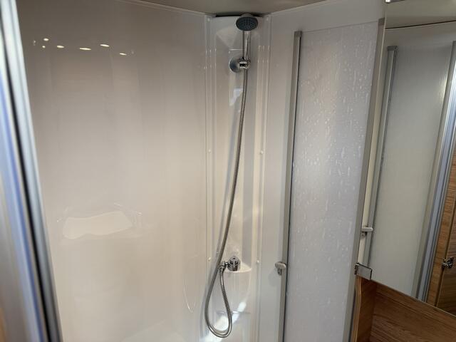 Weinsberg Caracore 650 MEG