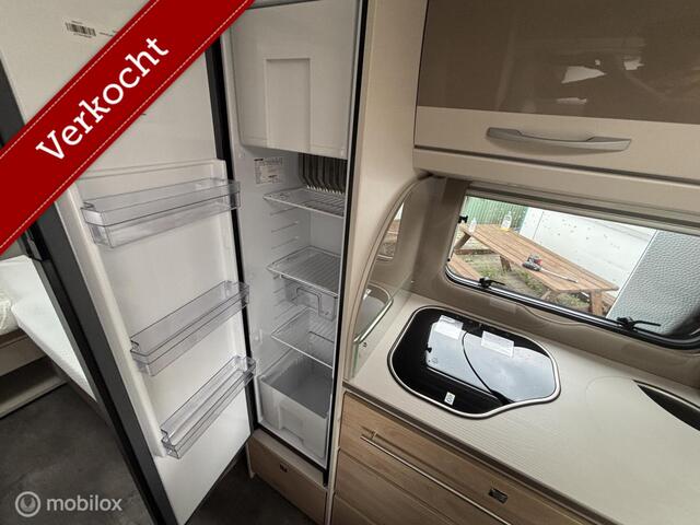 Dethleffs 490 EST Nomad Voortent, Mover, Fietsenre
