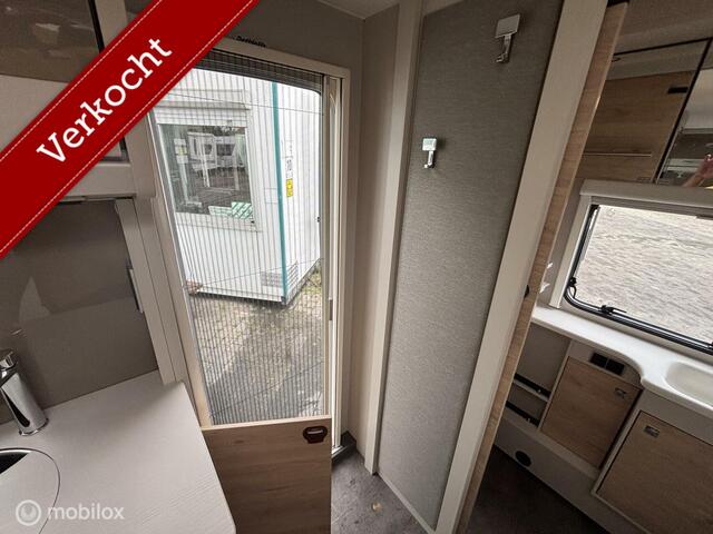Dethleffs 490 EST Nomad Voortent, Mover, Fietsenre