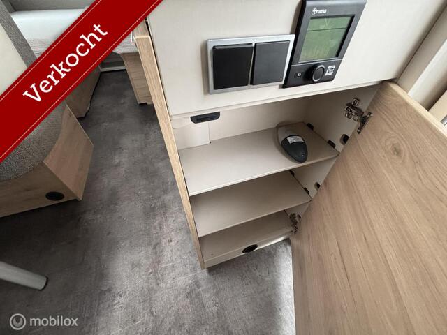 Dethleffs 490 EST Nomad Voortent, Mover, Fietsenre