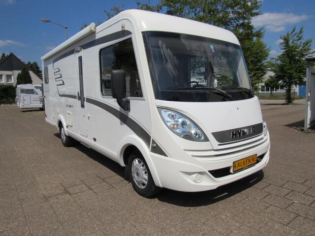 Hymer Exsis-I EX 688 Enkelebedden hefbed integ