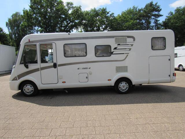 Hymer Exsis-I EX 688 Enkelebedden hefbed integ