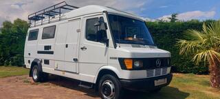 Mercedes 408 dx offgrid expeditie camper dubbellu