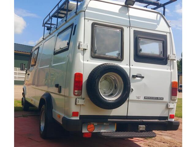 Mercedes 408 dx offgrid expeditie camper dubbellu