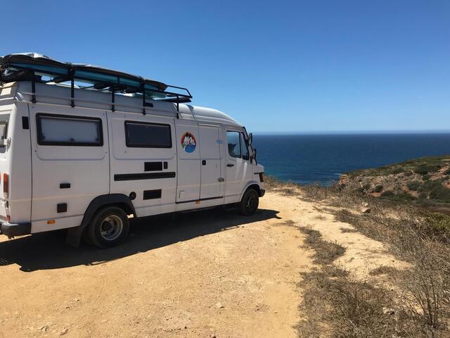 Mercedes 408 dx offgrid expeditie camper dubbellu