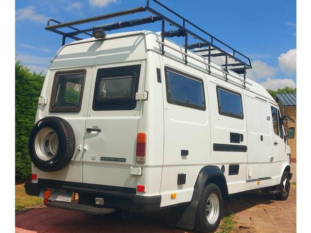 Mercedes 408 dx offgrid expeditie camper dubbellu