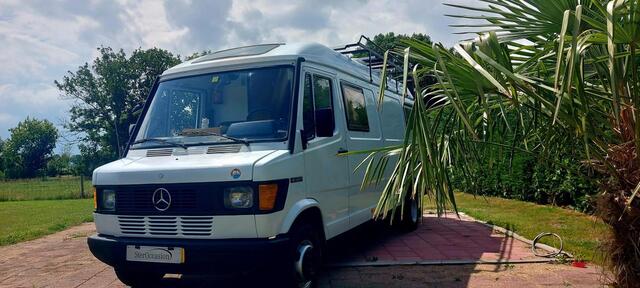Mercedes 408 dx offgrid expeditie camper dubbellu