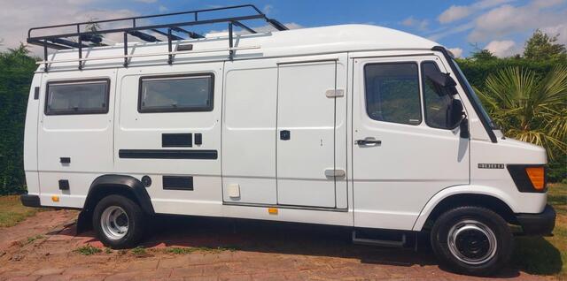 Mercedes 408 dx offgrid expeditie camper dubbellu