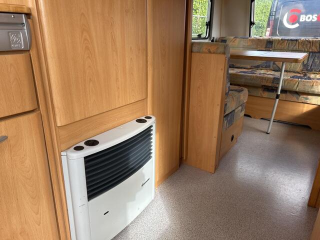 Knaus Sudwind 550 TKM RONDZIT, STAPELBED