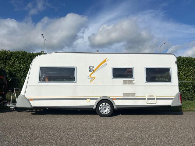 Knaus Sudwind 550 TKM RONDZIT, STAPELBED